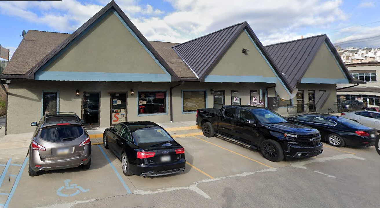 Dr. Mucha's office in ACE Hardware building